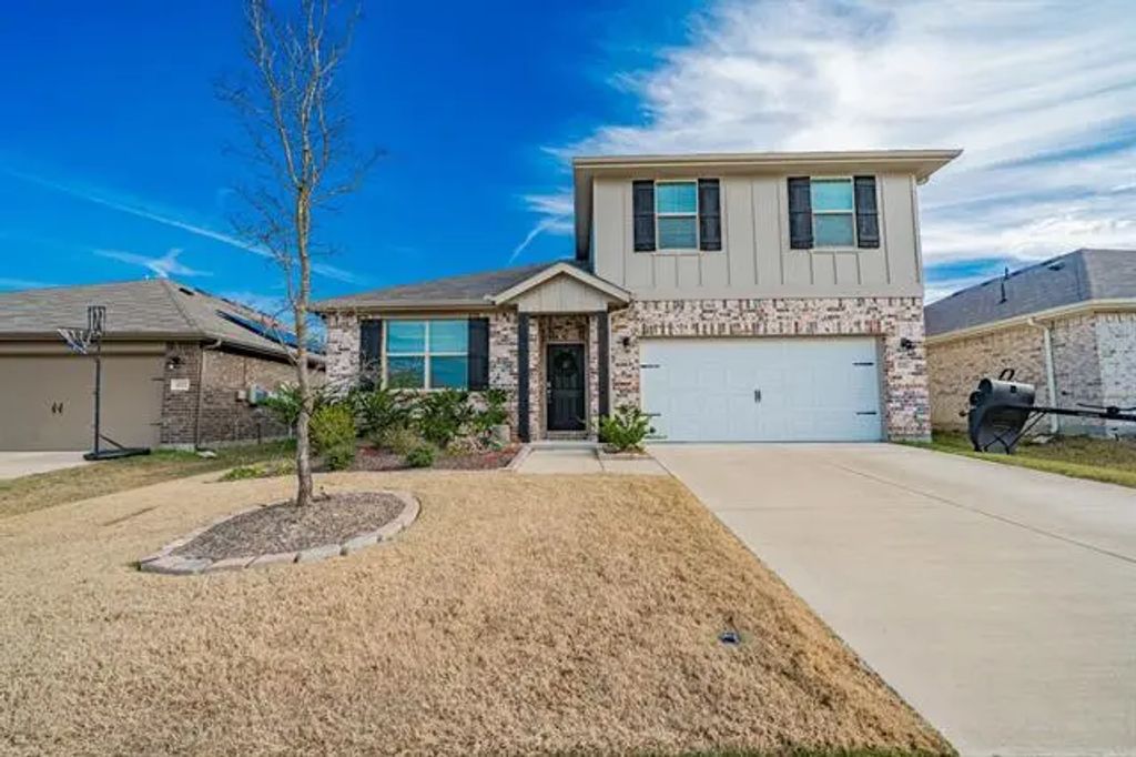 4310 Rowling Way, Crandall