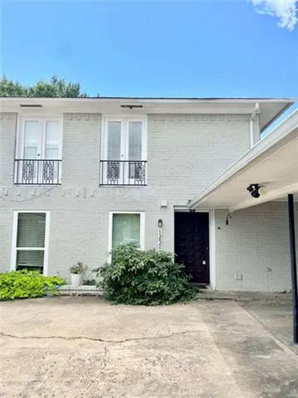 15826 El Estado Drive, Dallas