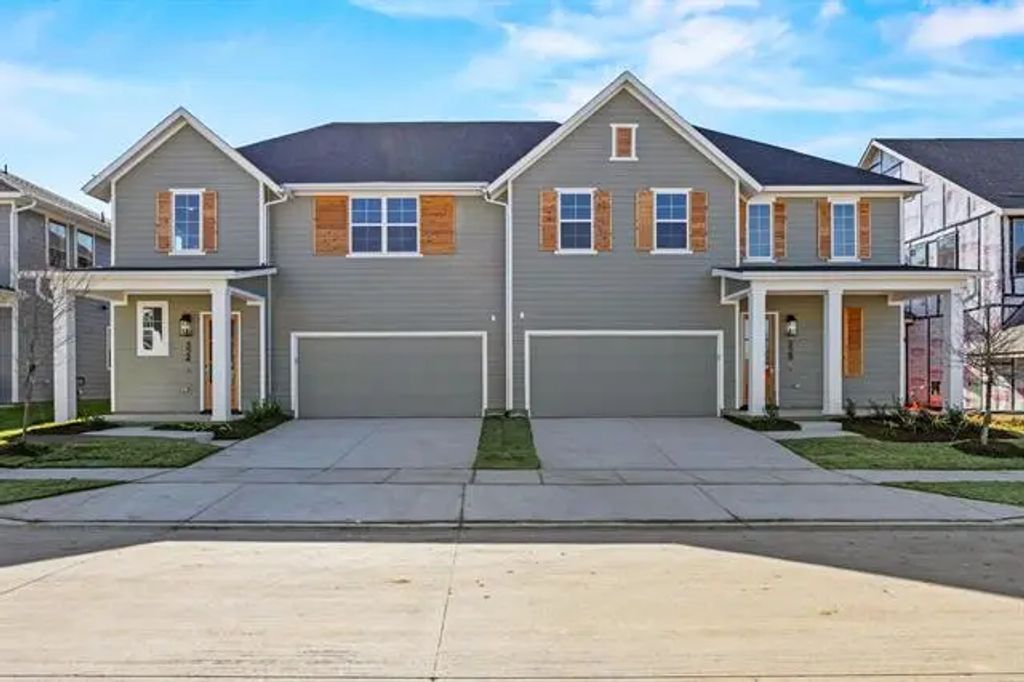 328 Chestnut Street, Celina