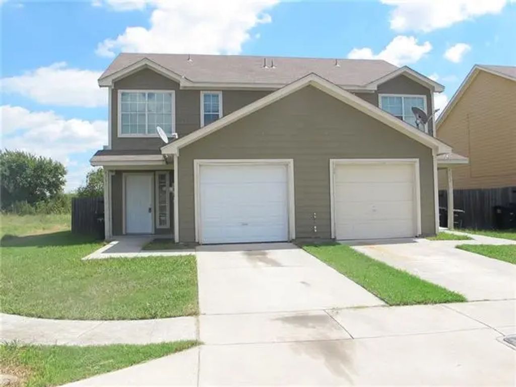 4503 Fortuna Street, Fort Worth