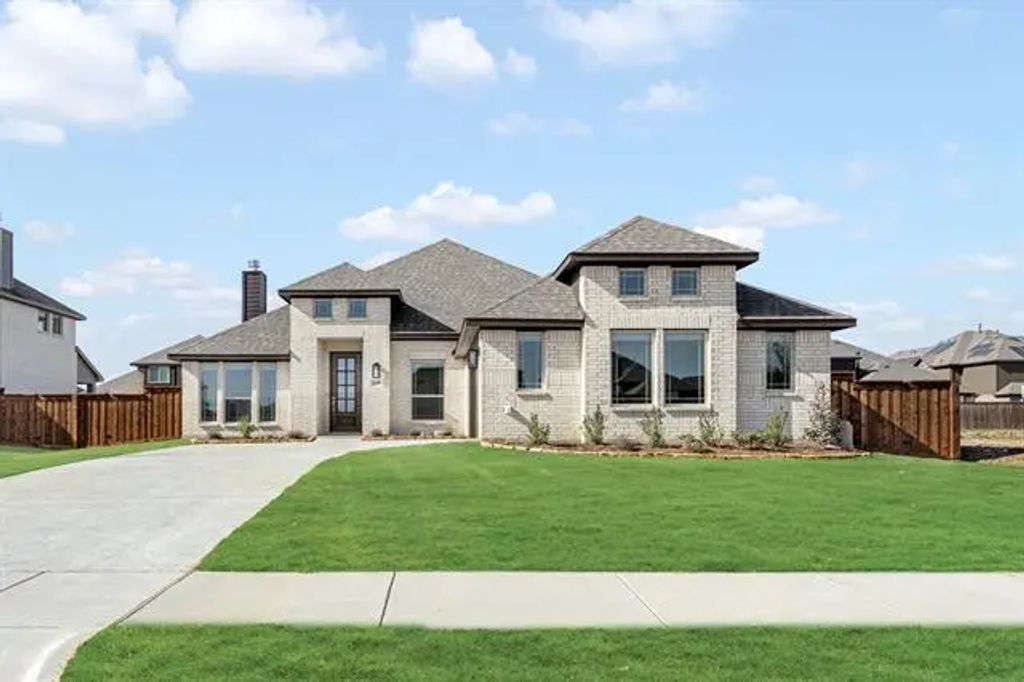 2608 Acton Drive, Mansfield