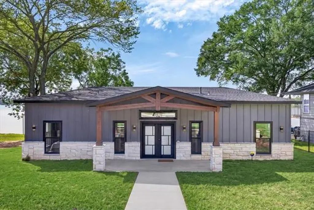 11194 Lakeside Lane, Mabank