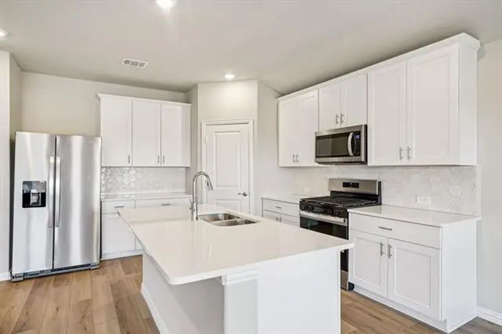 4220 Palestine Drive, Farmersville
