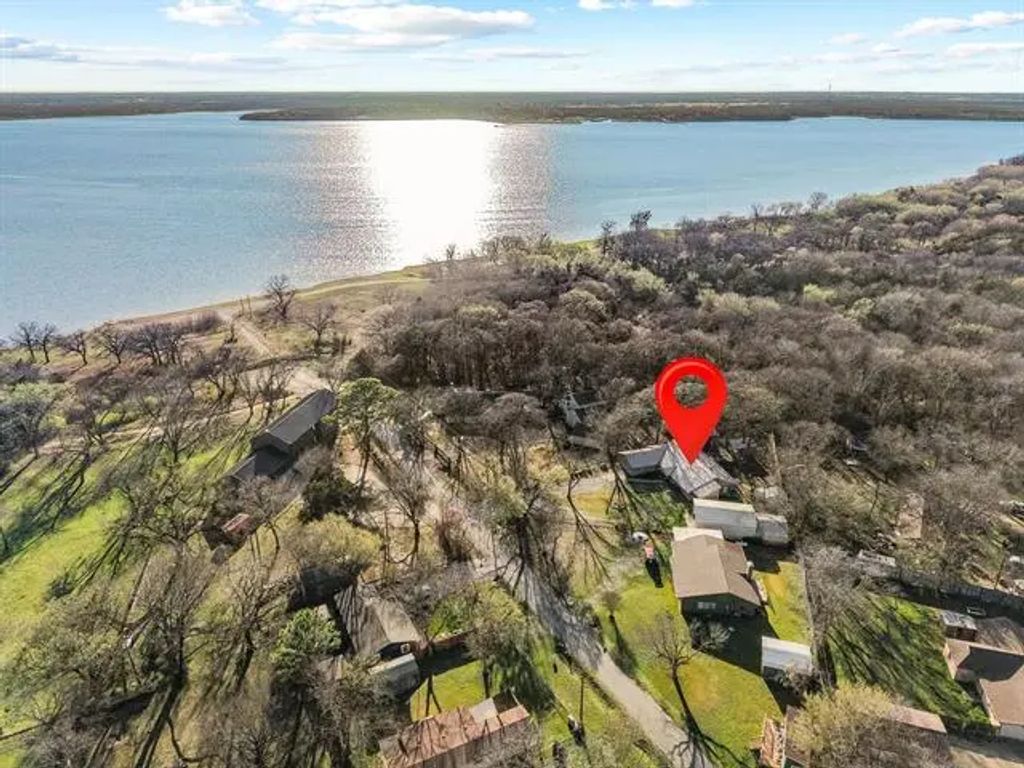 1053 Paradise Cove Road, Pottsboro
