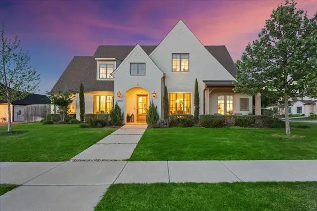 14007 Rw Court, Woodway