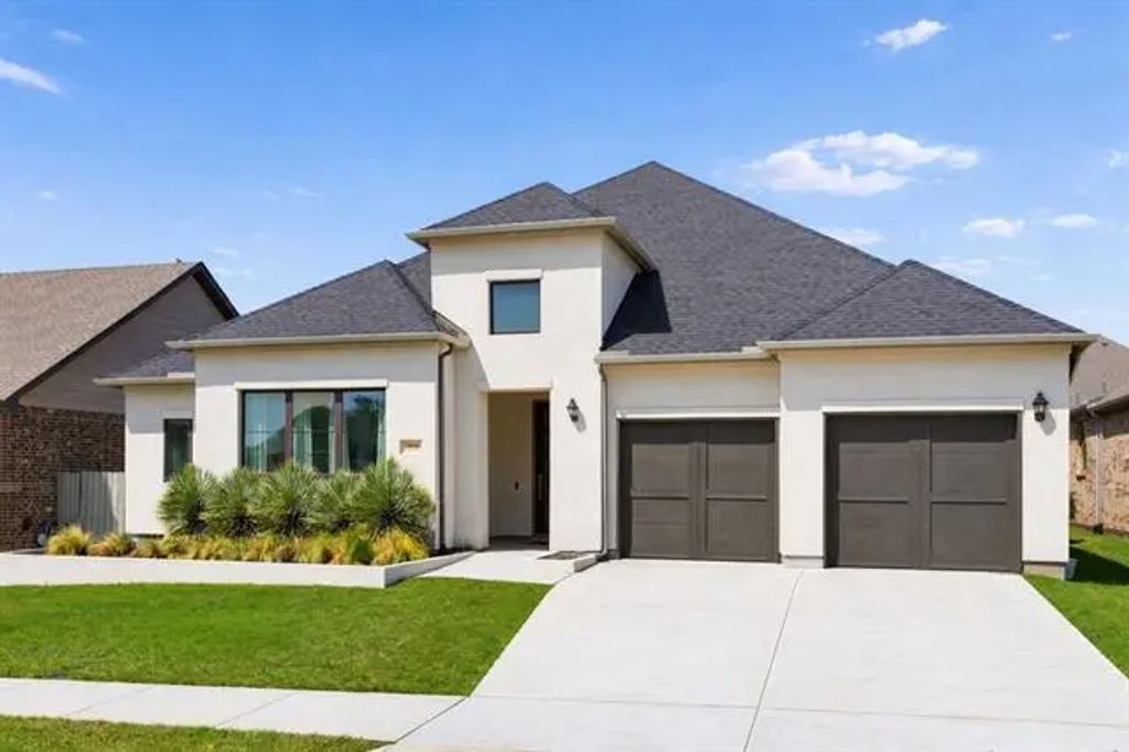 3016 Sundial Lane, Northlake