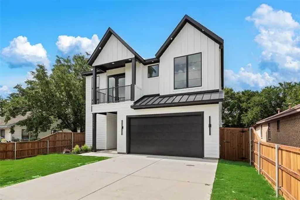 1220 Walmsley Avenue, Dallas