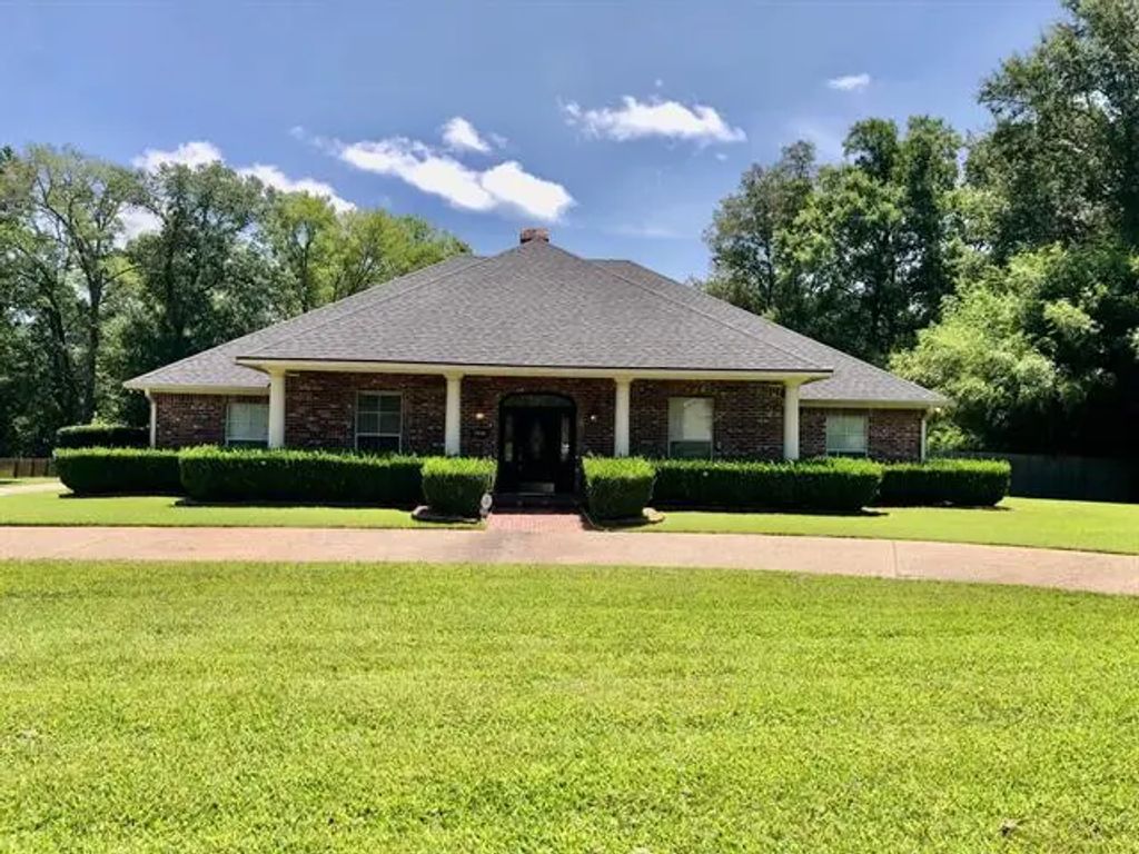 3890 Fountainbleau Road, Keithville