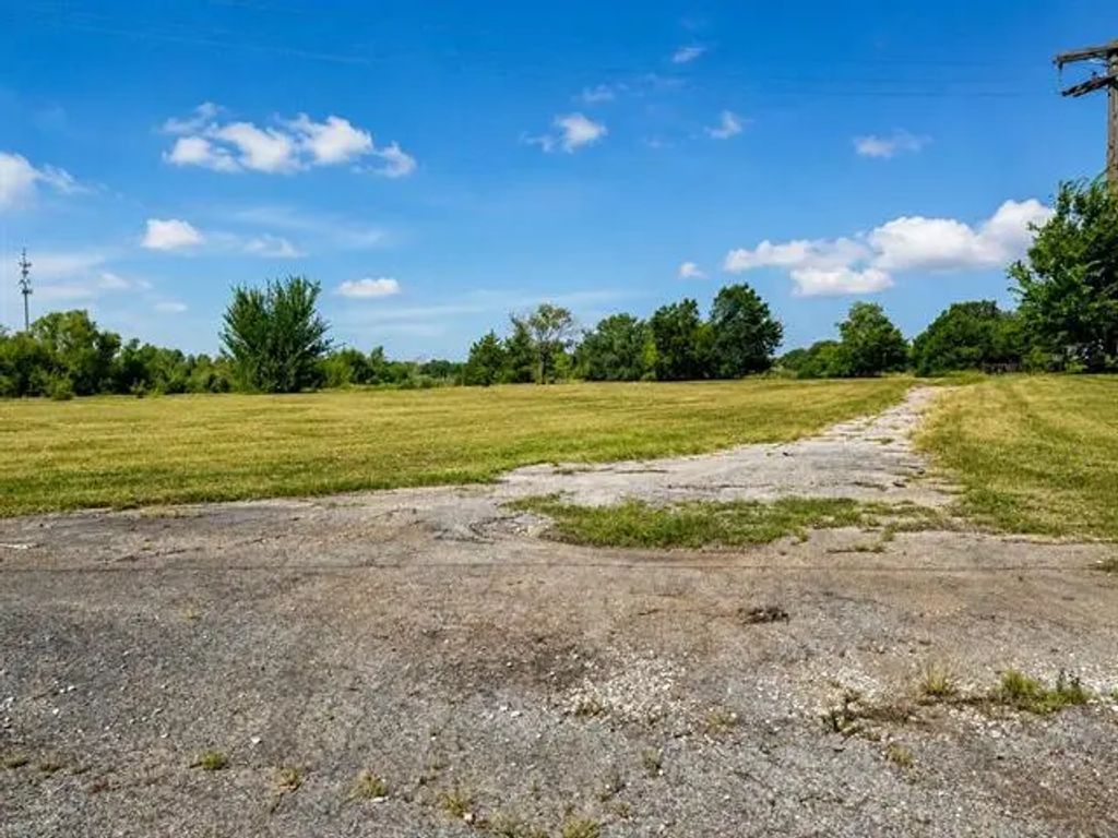 1700 W Morton Street, Denison