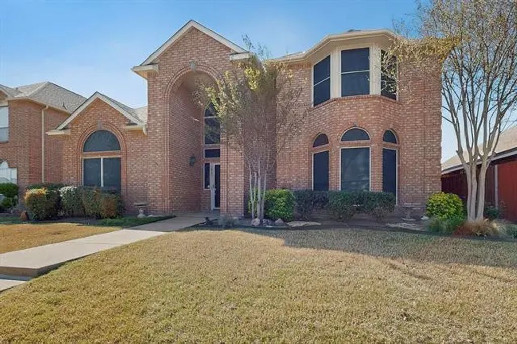 5821 Madison Drive, The Colony