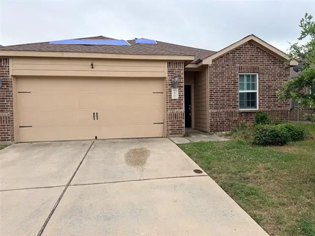 1617 Park Trails Boulevard, Princeton