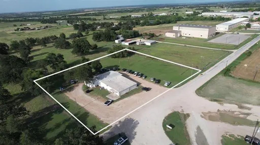 1710 Industrial Blvd Boulevard, Cameron