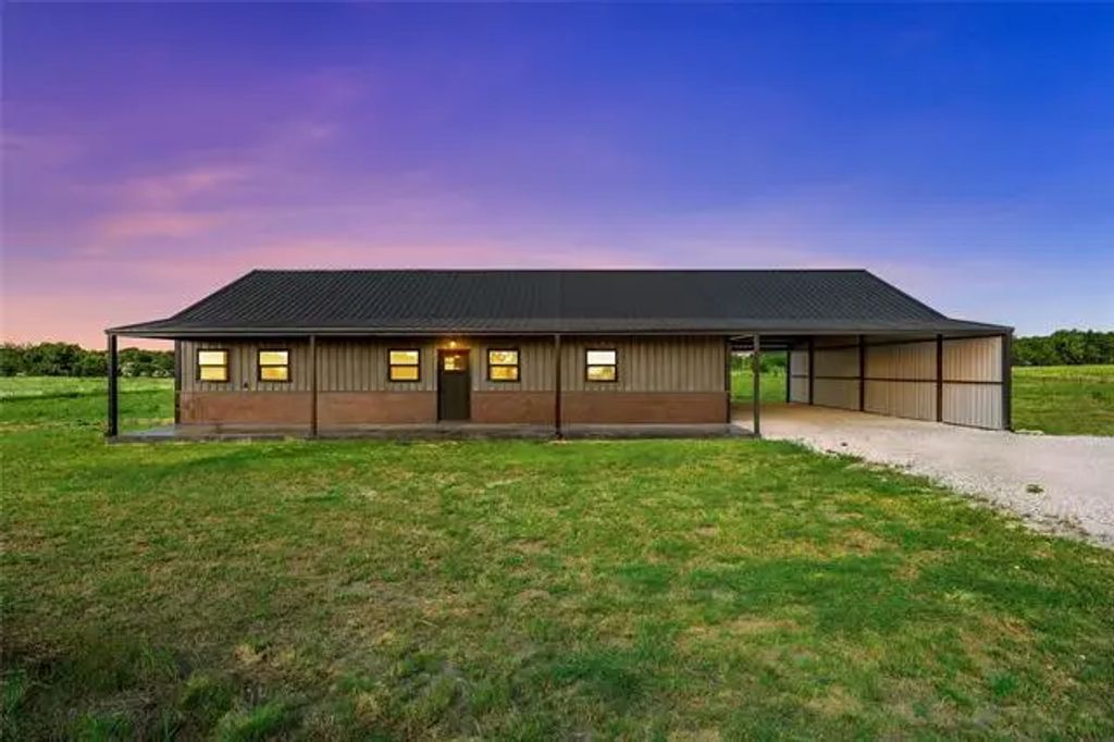 611 Talbert Ranch Road, China Spring