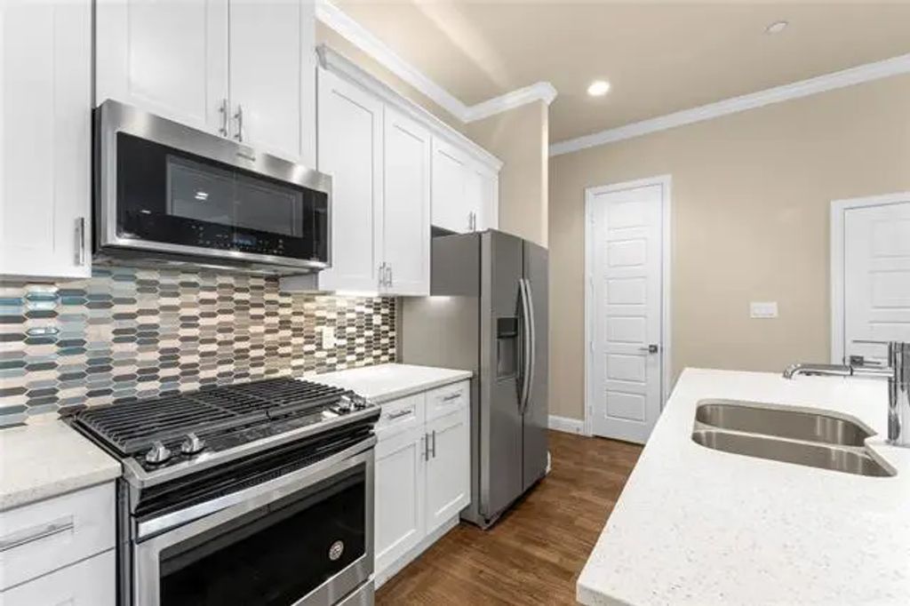 2952 Sheridan Drive, Carrollton