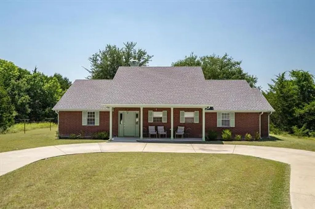 1625 County Road 561, Princeton