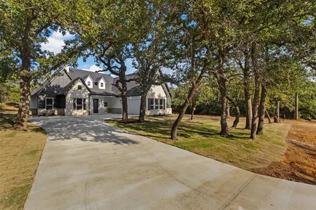 5609 Thousand Oaks Drive, Joshua