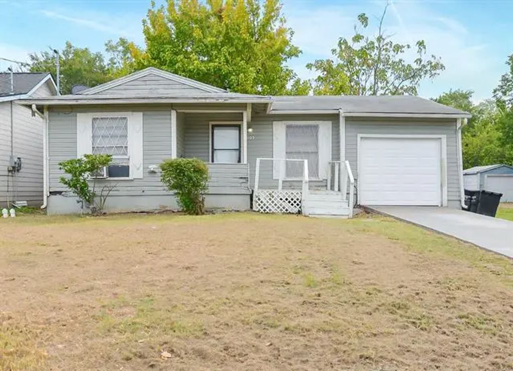 3103 Poplar Street, Greenville