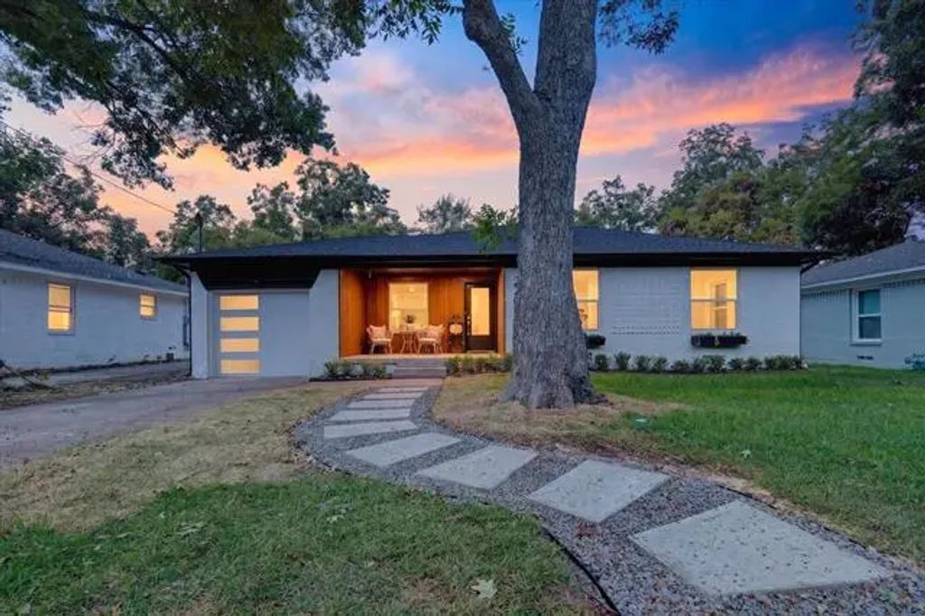 2208 Springhill Drive, Dallas
