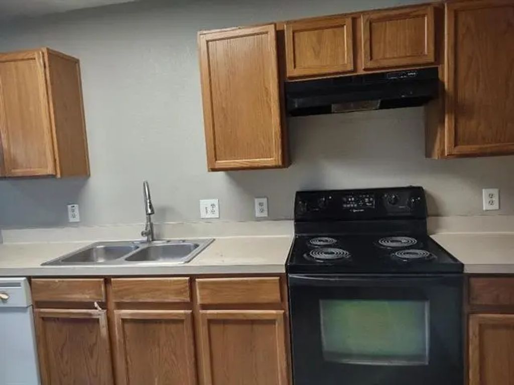 617 Stonewall Drive, Grand Prairie