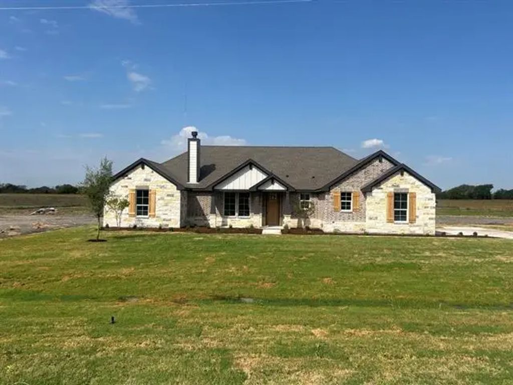 8619 County Road 623, Blue Ridge