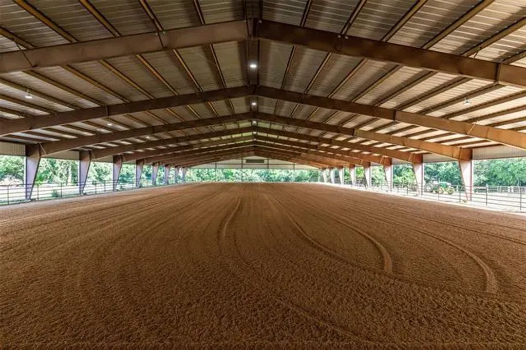 9050 County Road 519, Alvarado