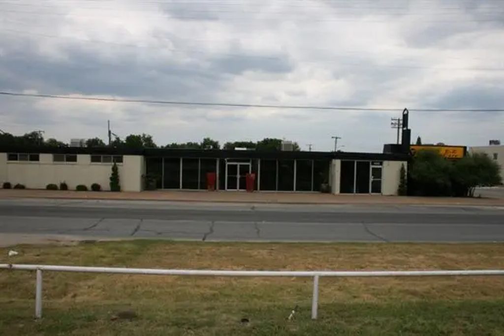 400 1st Street, Mineral Wells