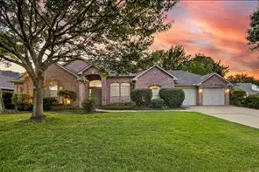 6 Brook Arbor Court, Mansfield