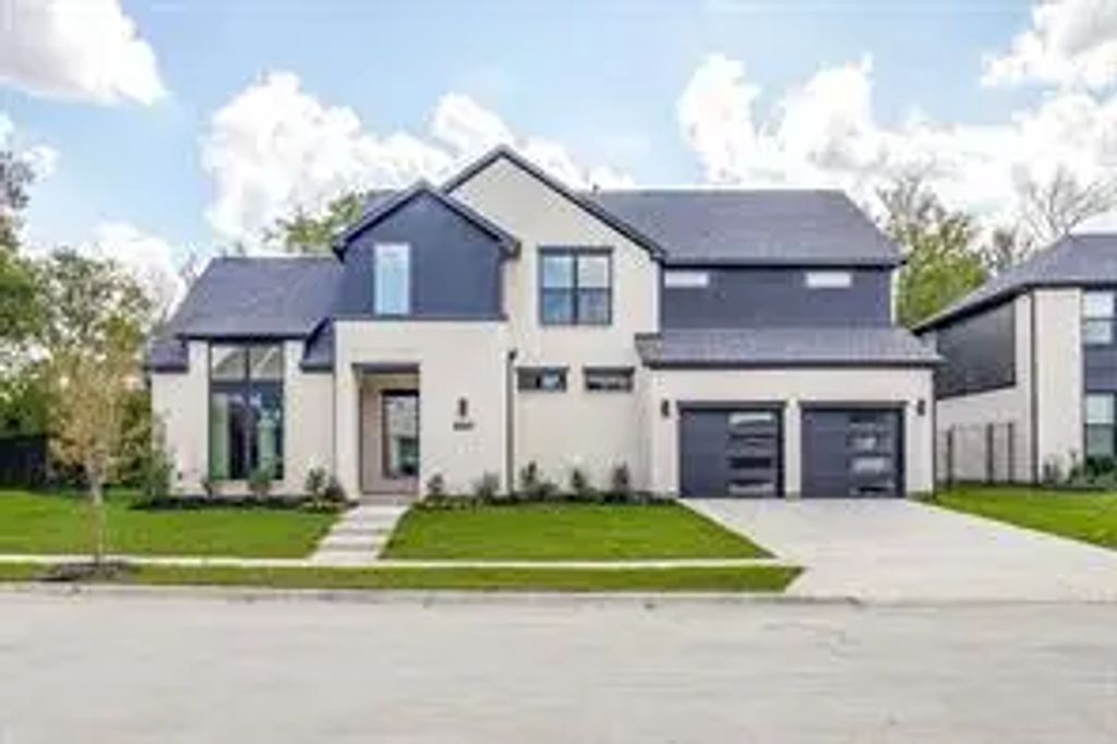 8428 Hidden Creek Court, North Richland Hills