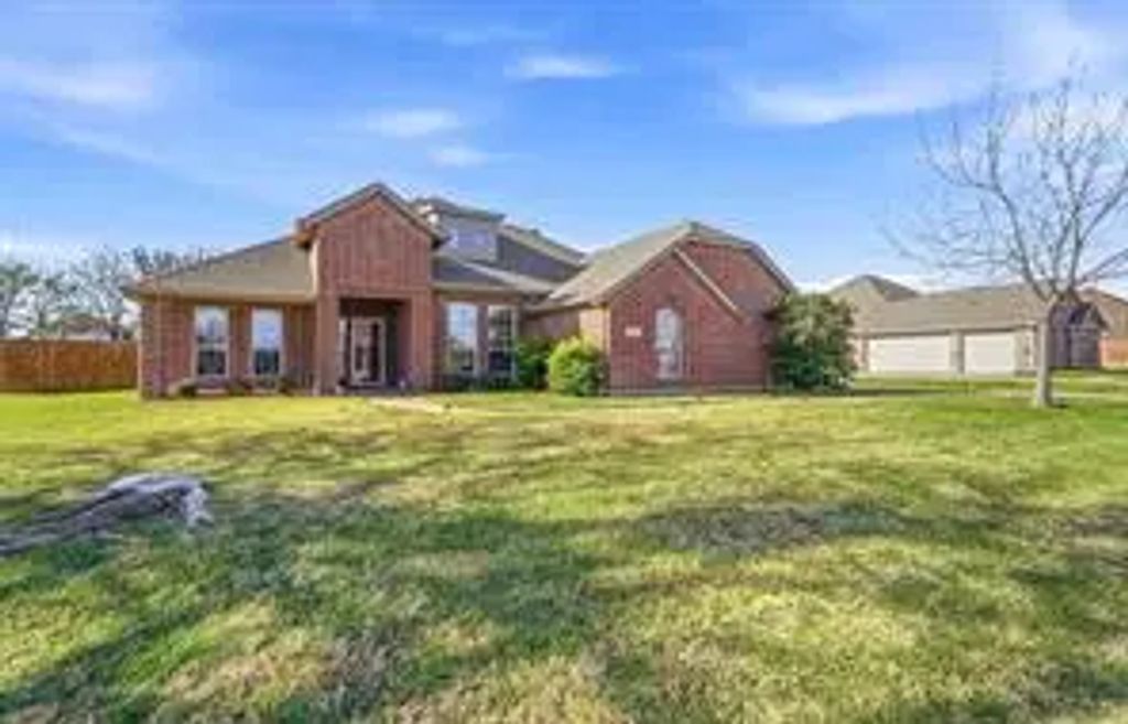 207 Moonlit Path Drive, Shady Shores