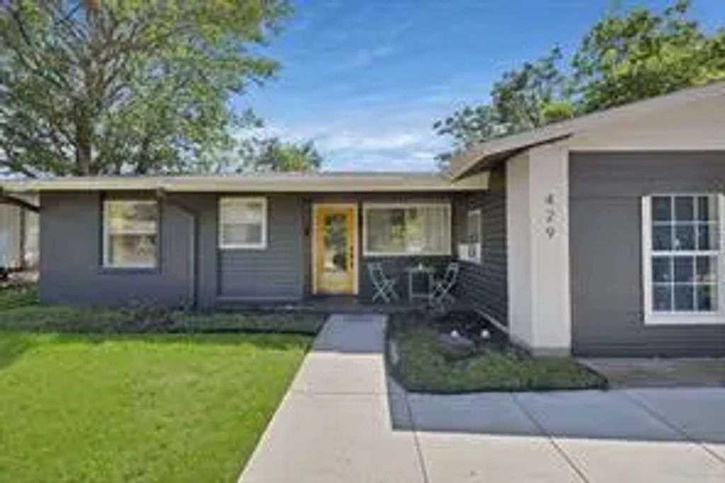 429 Melrose Drive, Richardson