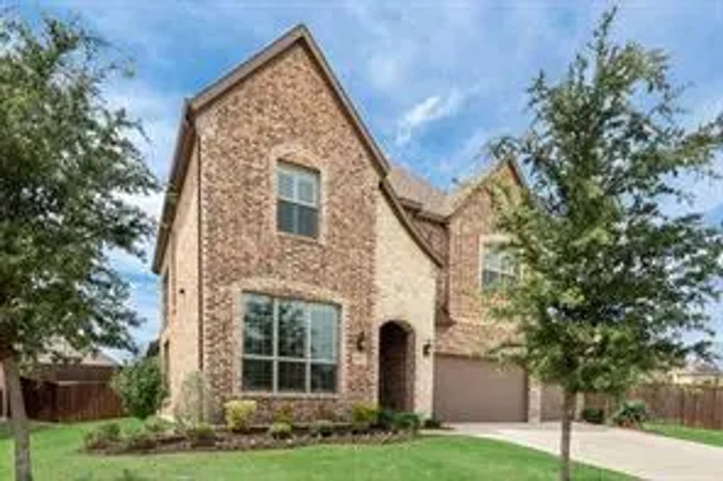 884 Gold Finch Lane, Forney