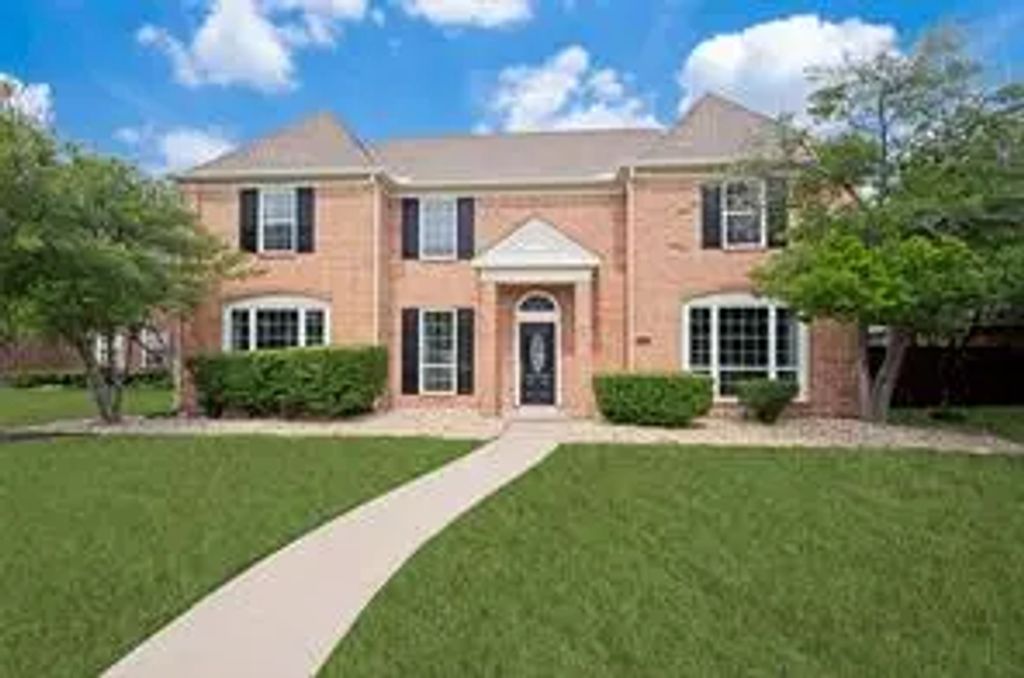 2921 Shadywood Lane, Plano