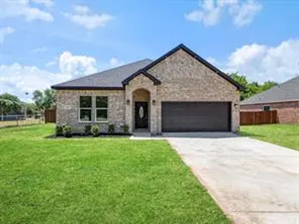 112 Miller Road, Kemp