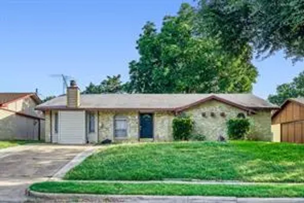 1106 Cielo Vista Drive, Grand Prairie
