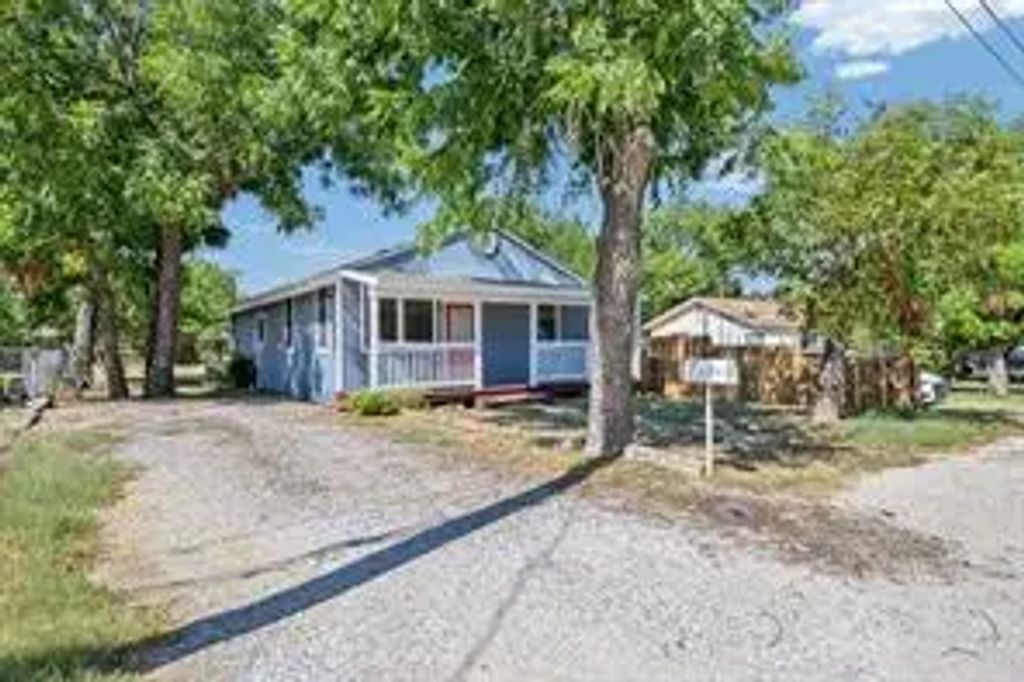 1210 Elmira Street, Weatherford