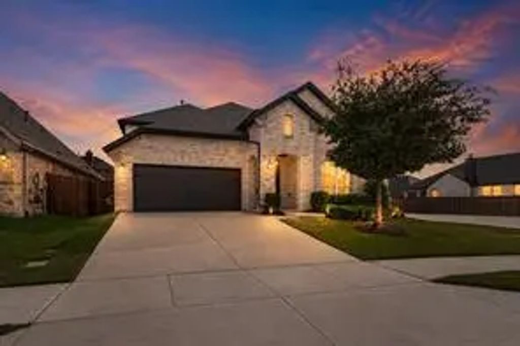 1661 Everitt Trail, Fort Worth