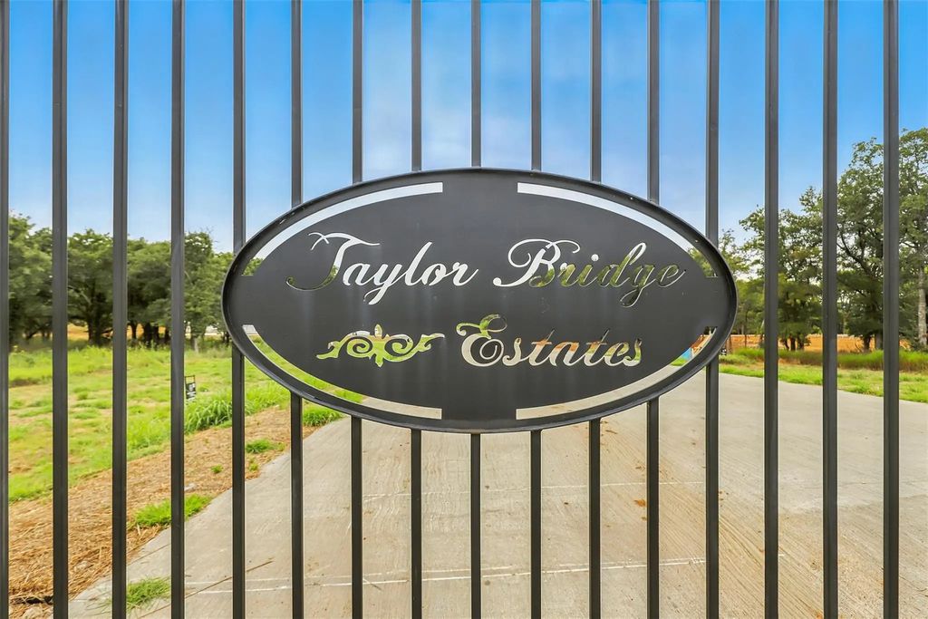 1600 Private Access 60200, Burleson