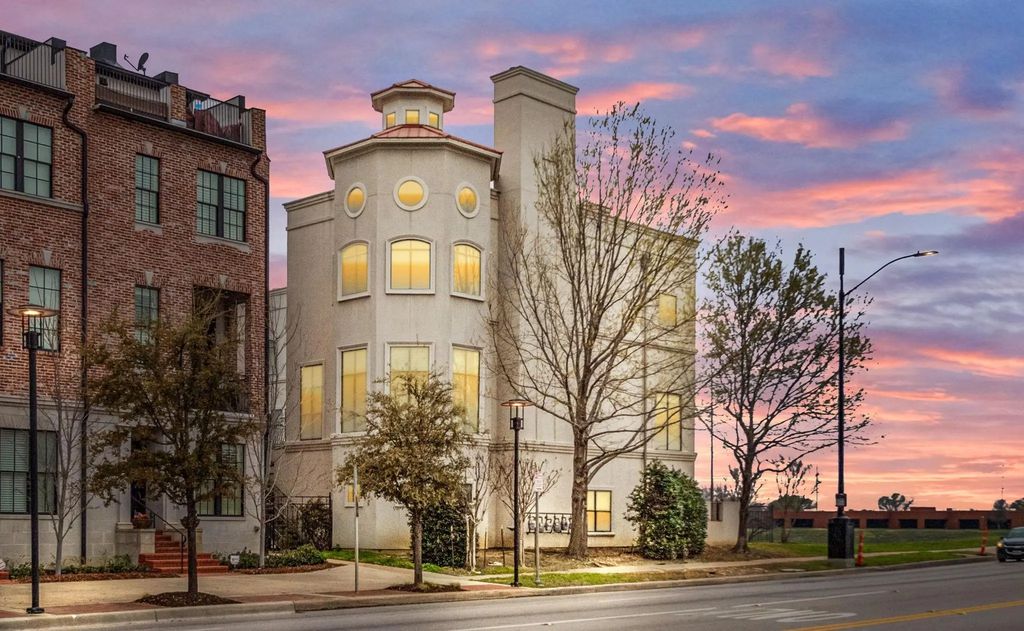422 Mills Street, Fort Worth