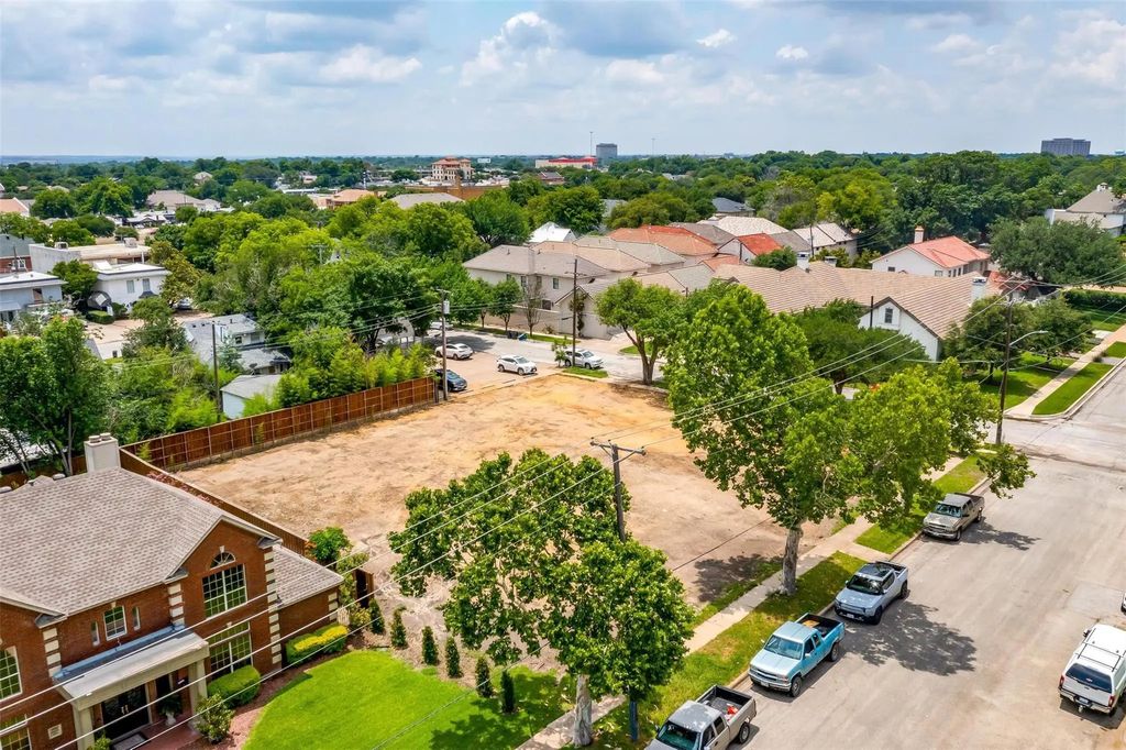 4933 Bryce Avenue, Fort Worth