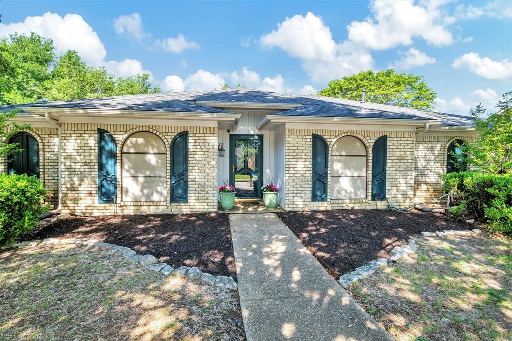 2317 Daybreak Trail, Plano