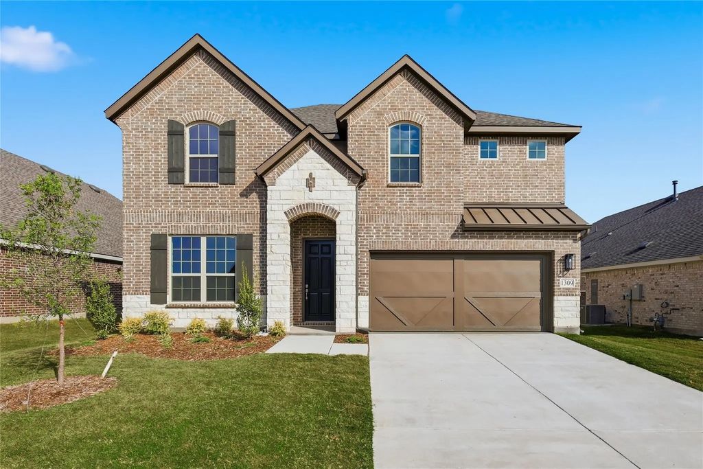 1309 Staffords Point Lane, Anna