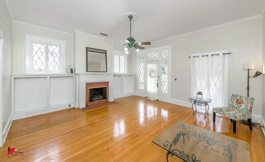 901 Prospect, Shreveport