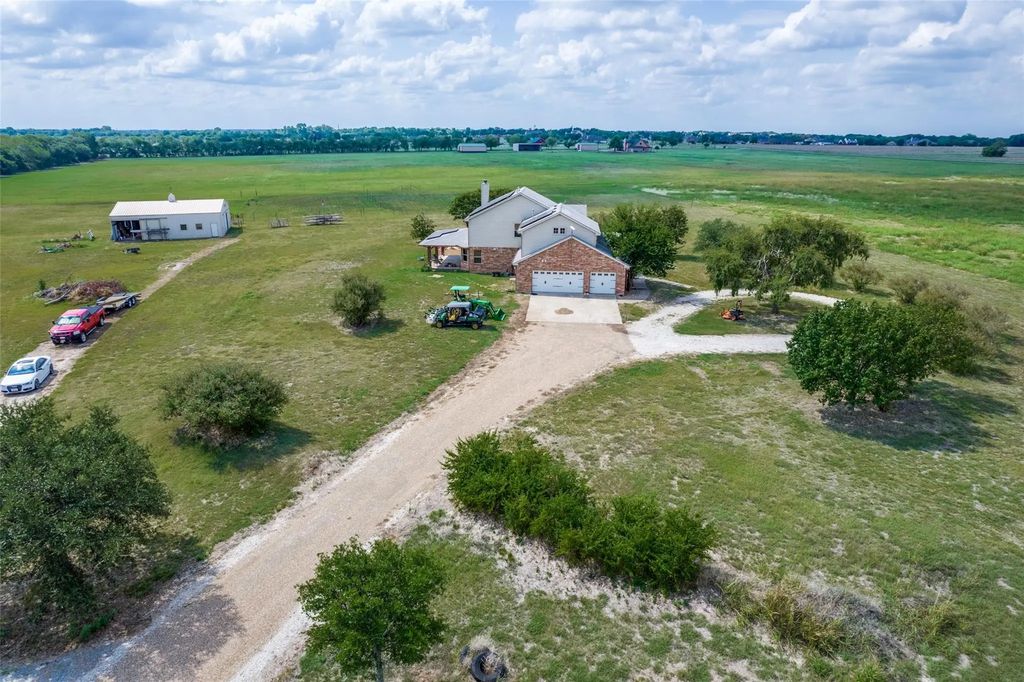 1264 Mackey Road, Howe