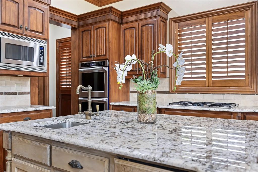 3000 Bluffs Lane, Parker