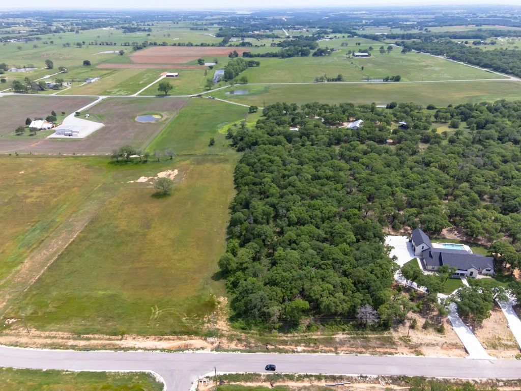 2101 Jeremy Street, Tolar