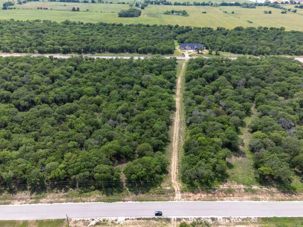 3018 Flippin Street, Tolar