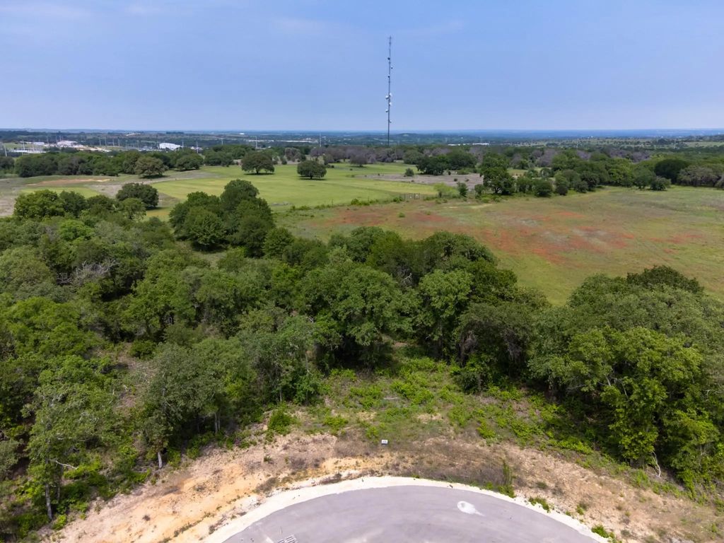 506 Ken Court, Tolar