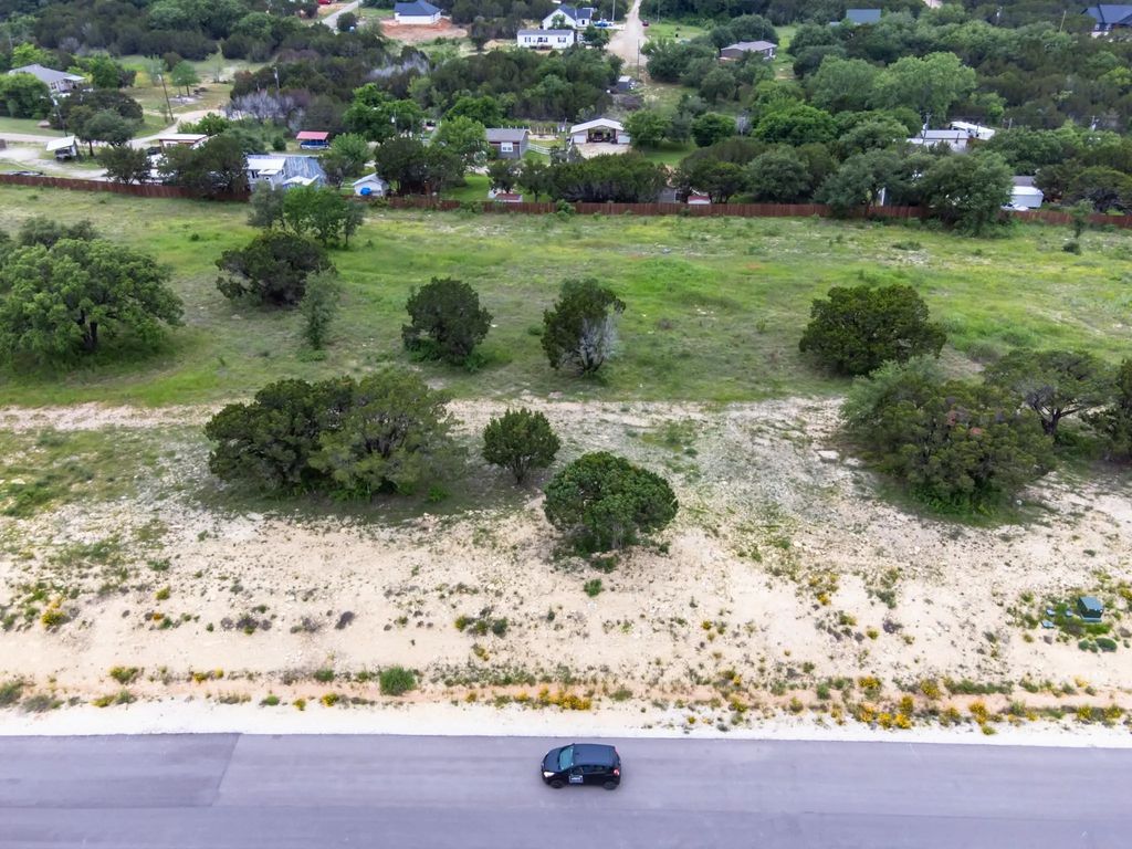 624 R C Luker Court, Granbury