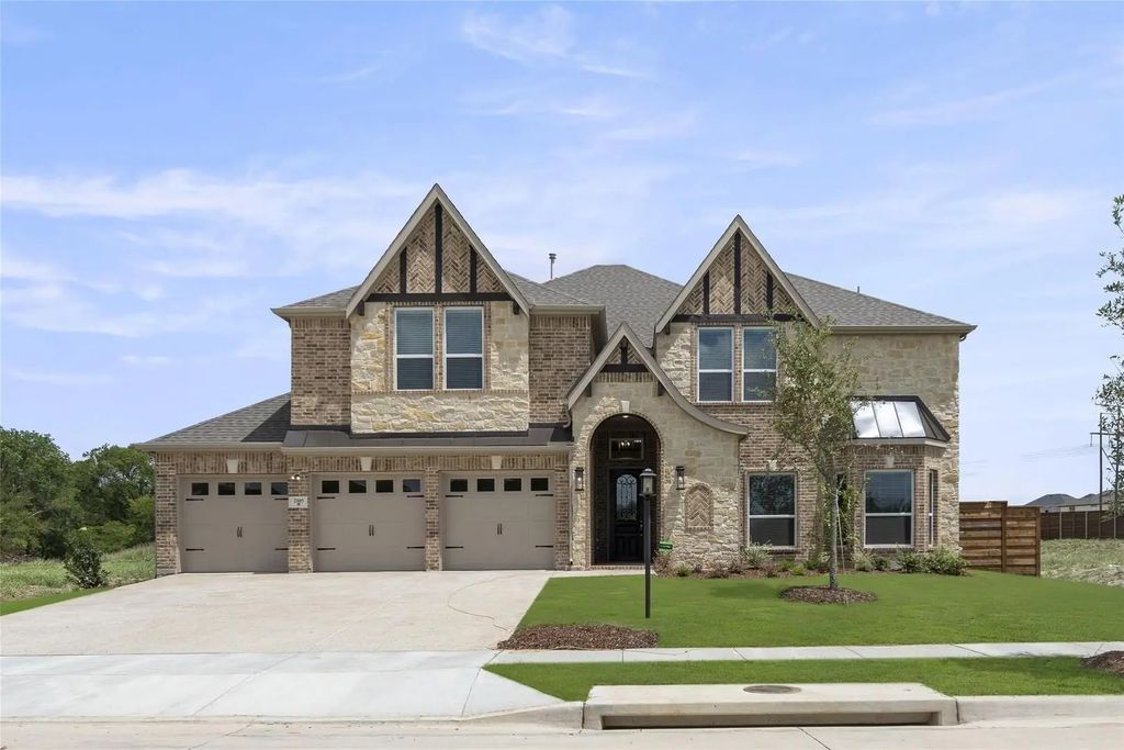 2105 Acorn Creek Circle, Mesquite