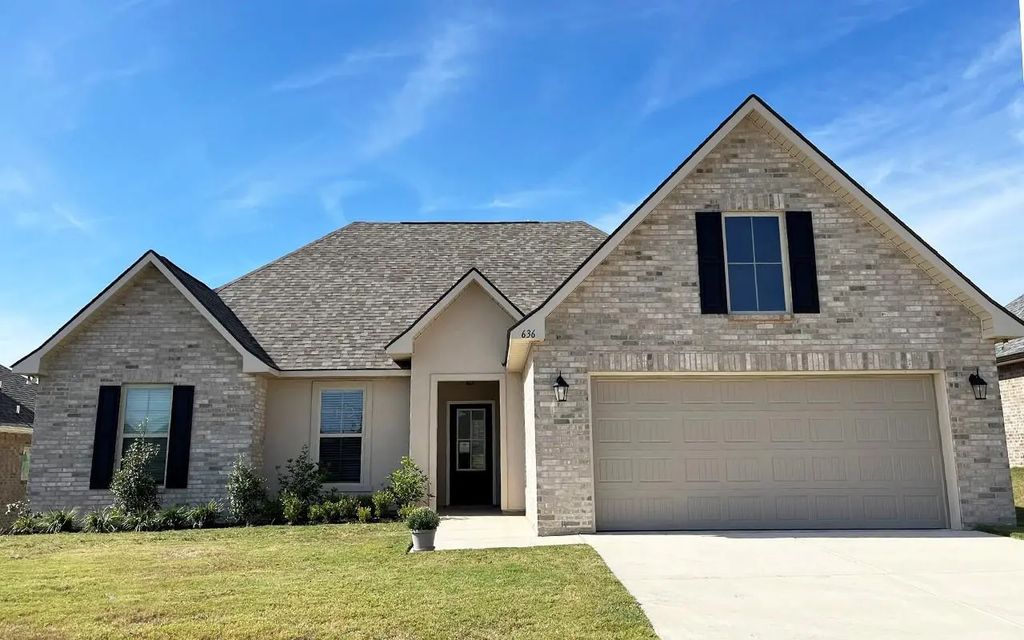 636 Sandy Ridge Circle, Shreveport